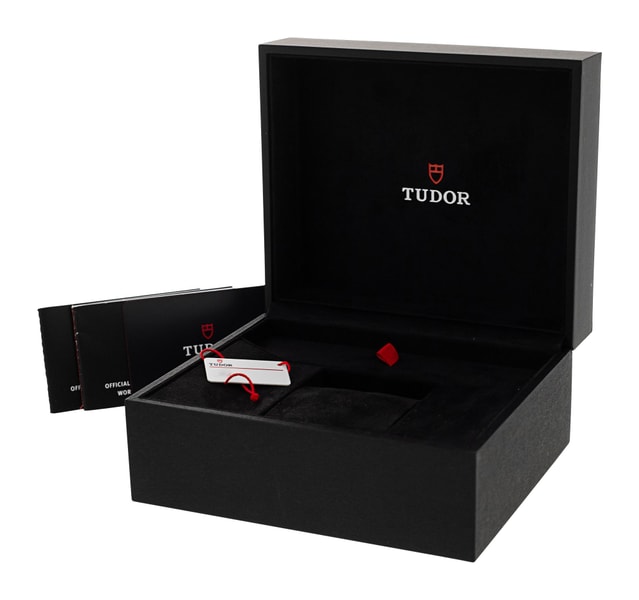 Tudor Black Bay GMT M79830RB-0001